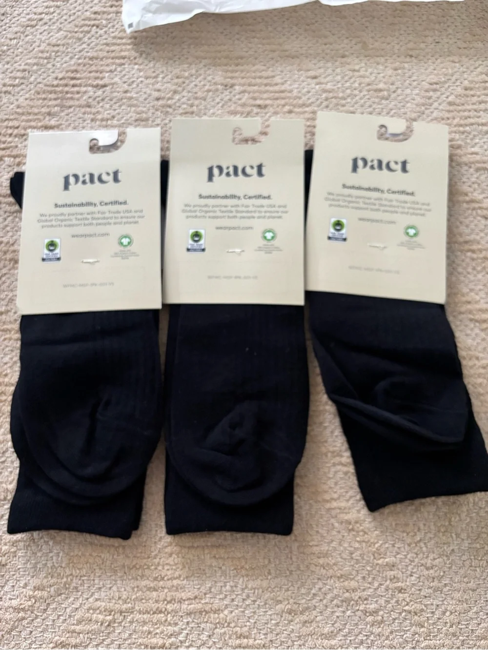 Pact Men's Premium Crew Socks — Black 3 pcs